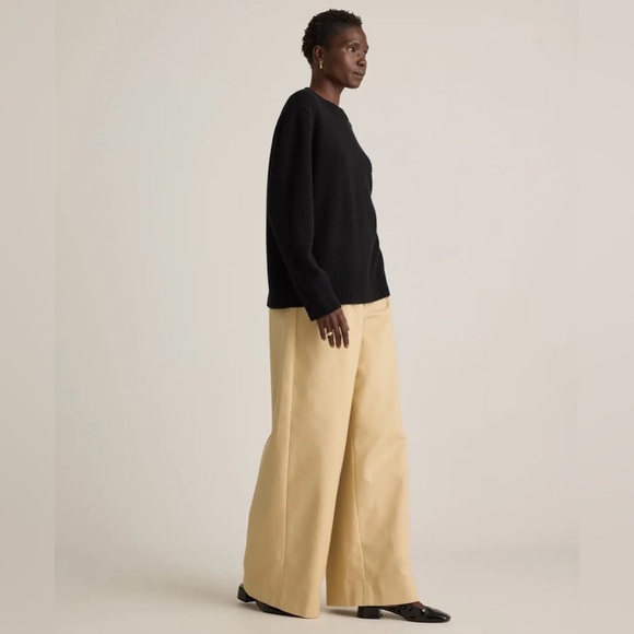 NWT! QUINCE Women’s Mongolian Cashmere Oversized Crewneck Sweater, Black, Medium - Picture 9 of 14